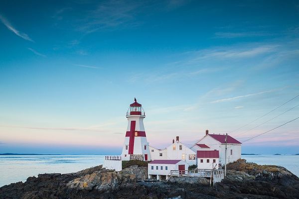 Canada-New Brunswick-Campobello Island-Head Harbour Lightstation lighthouse-dusk
